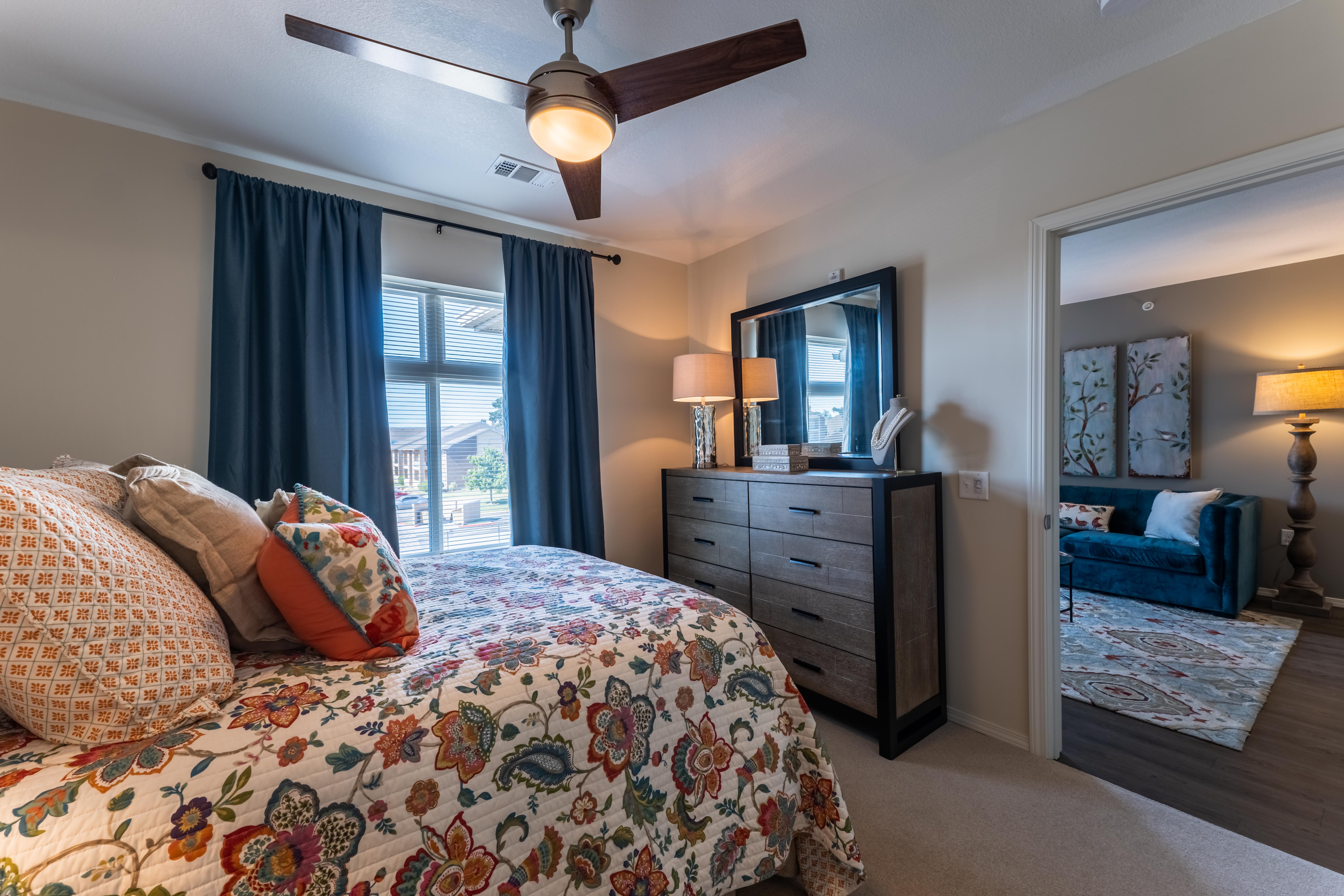 One bedroom apartment at The Cedars at Woodland Hills